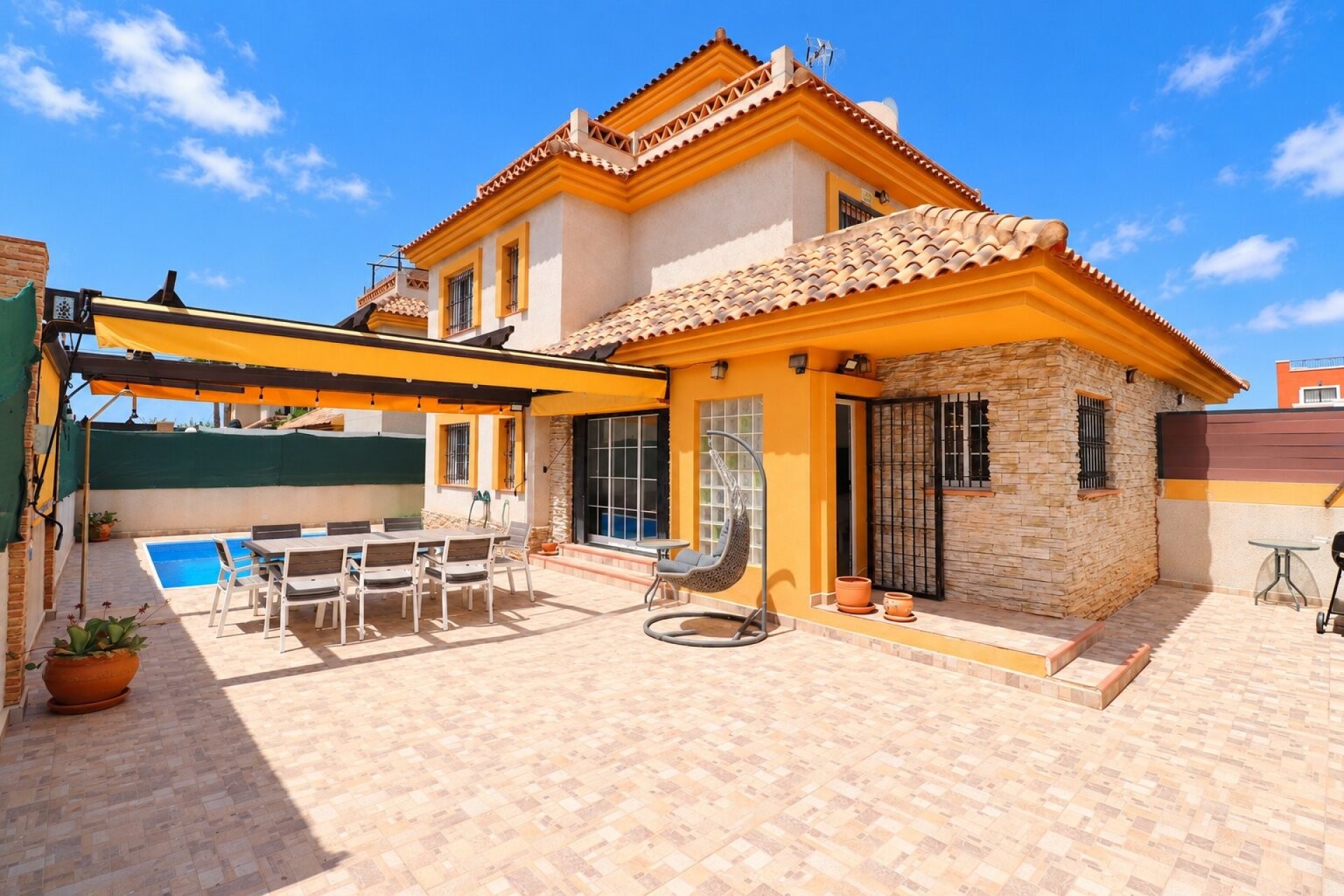 Venta - Chalet - Los Montesinos - La Herrada