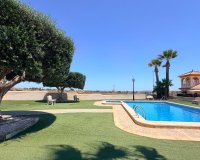 Venta - Chalet - Los Montesinos - Urbanizacion montesol