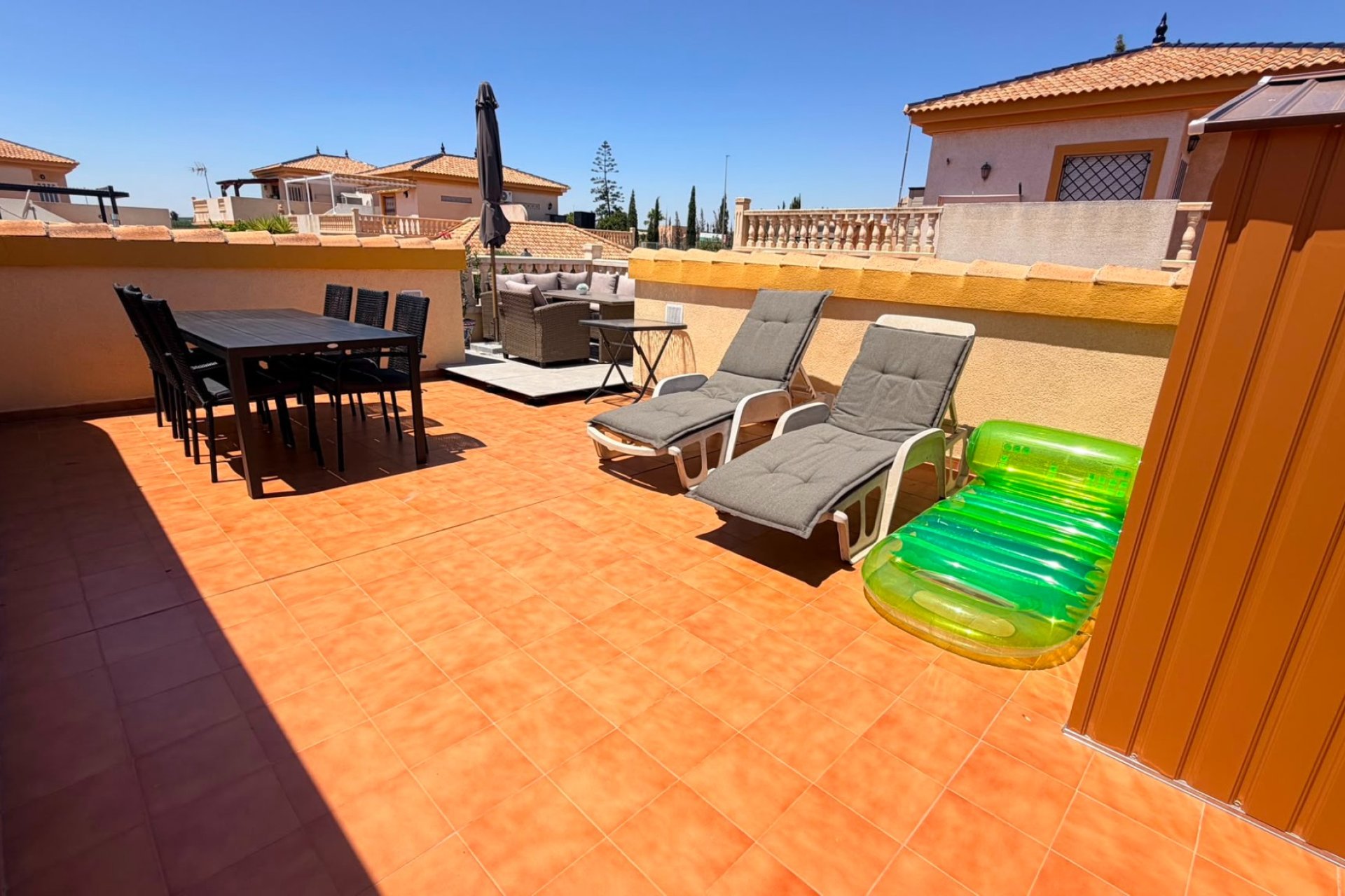 Venta - Chalet - Los Montesinos - Urbanizacion montesol