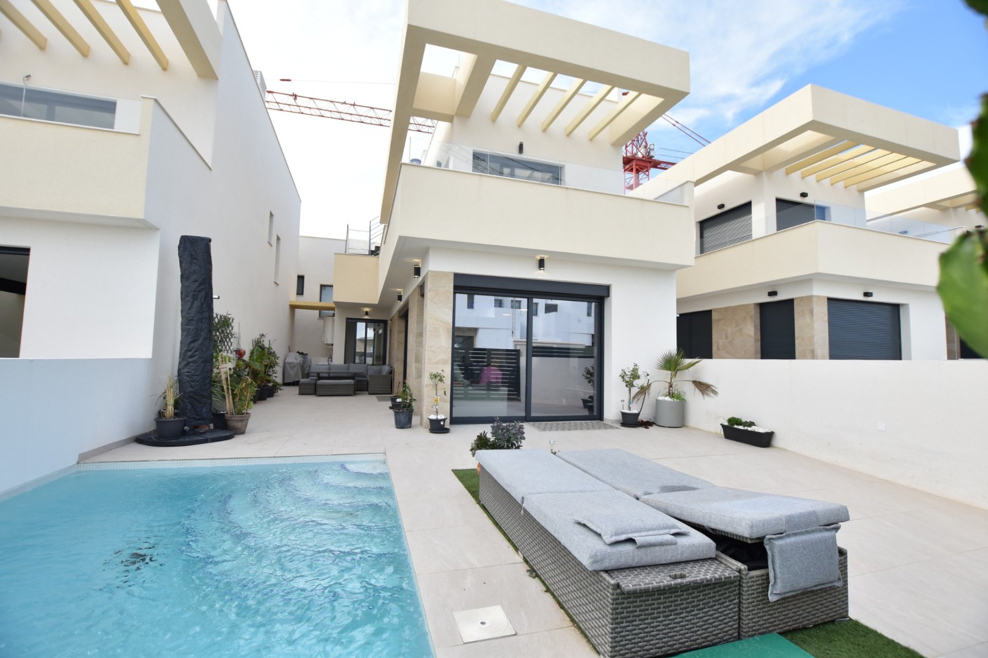 Venta - Chalet - Los Montesinos