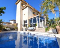 Venta - Chalet - Orihuela Costa - Playa Flamenca