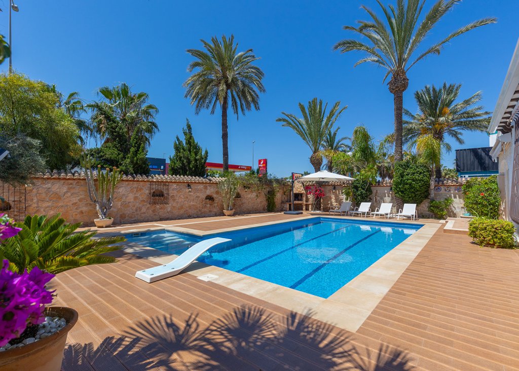 Venta - Chalet - Orihuela Costa - Punta Prima