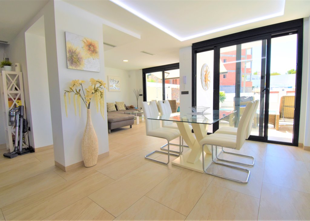 Venta - Chalet - Orihuela Costa - Villamartin