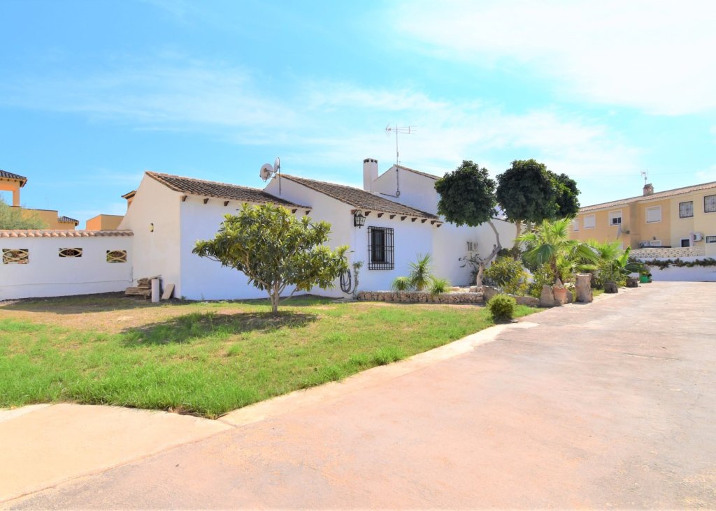 Venta - Chalet - Orihuela Costa - Villamartin