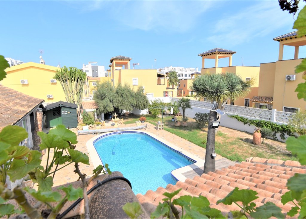 Venta - Chalet - Orihuela Costa - Villamartin