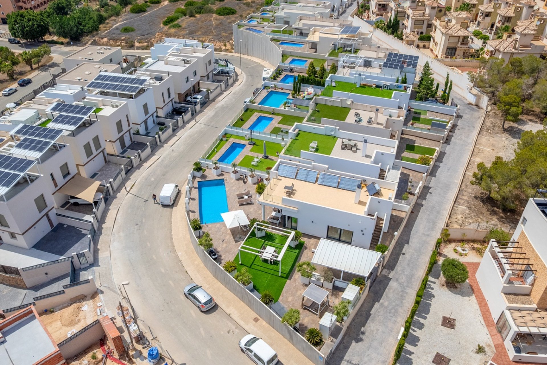 Venta - Chalet - Orihuela Costa - Villamartín