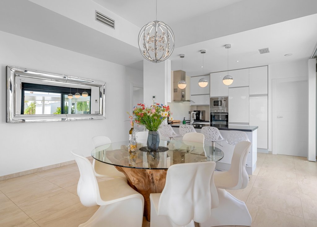 Venta - Chalet - Orihuela Costa - Villamartín