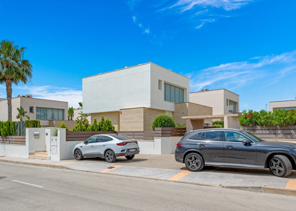 Venta - Chalet - Orihuela Costa - Vistabella