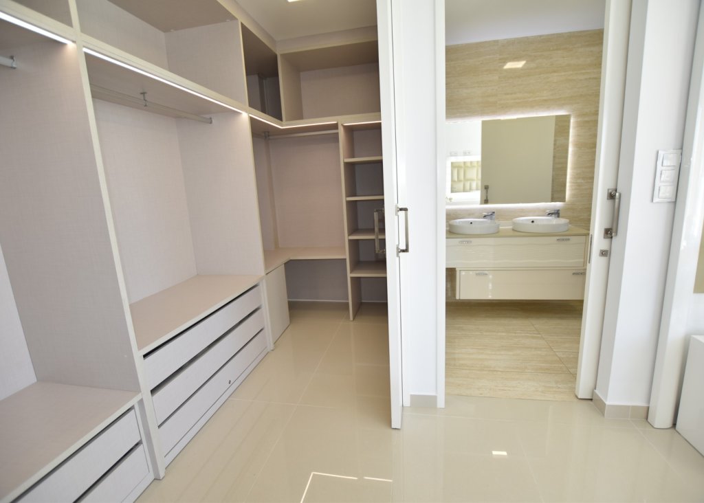 Venta - Chalet - San Miguel de Salinas