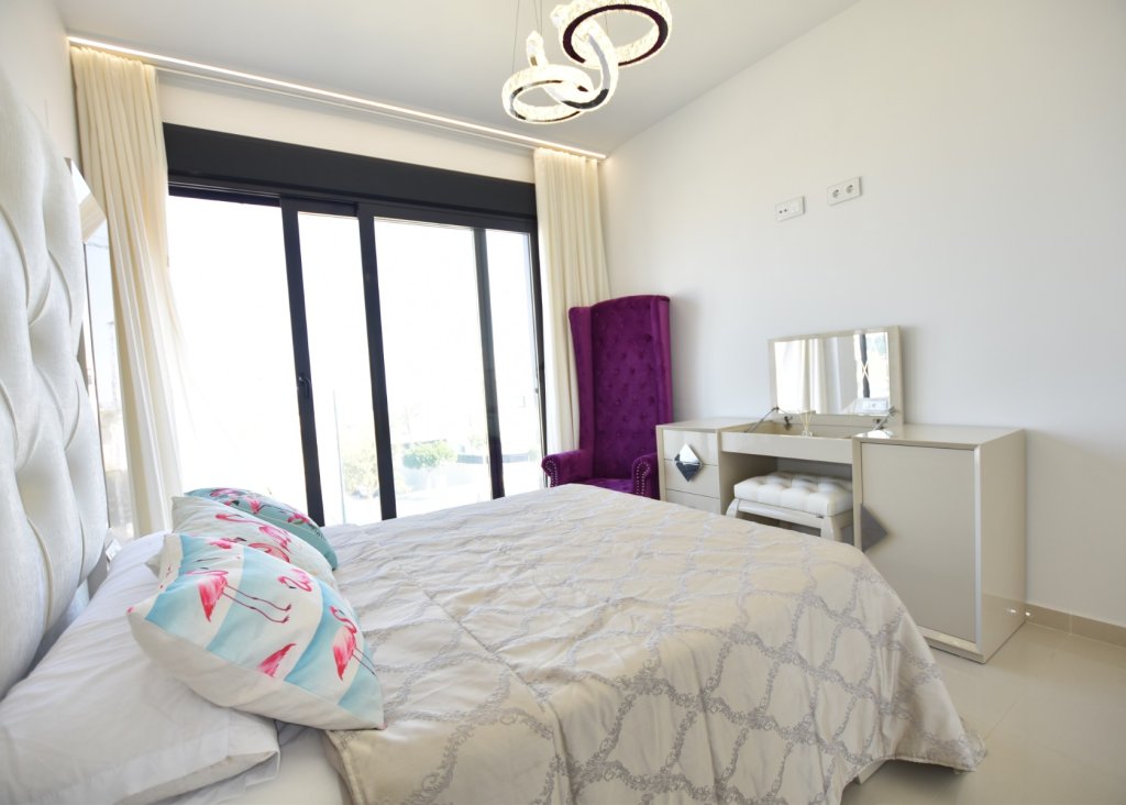 Venta - Chalet - San Miguel de Salinas