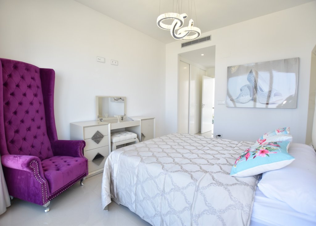 Venta - Chalet - San Miguel de Salinas