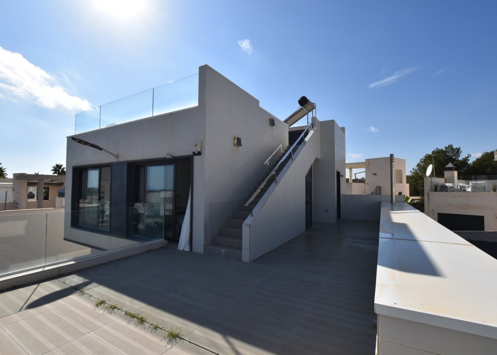 Venta - Chalet - San Miguel de Salinas