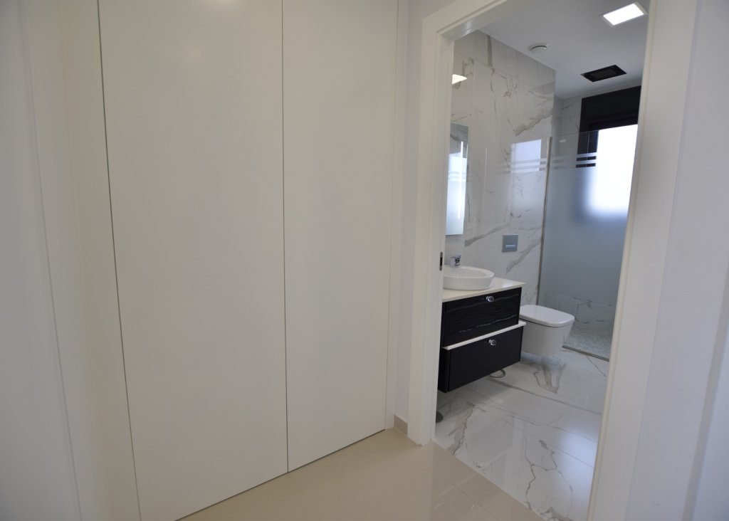 Venta - Chalet - San Miguel de Salinas