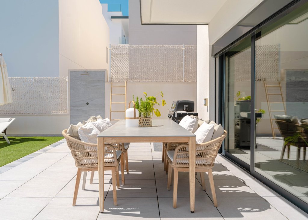 Venta - Chalet - San Miguel de Salinas