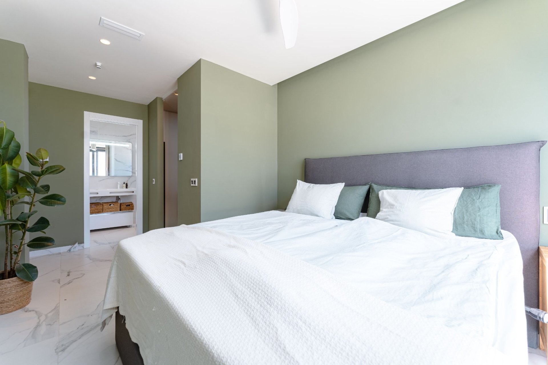 Venta - Chalet - San Miguel de Salinas