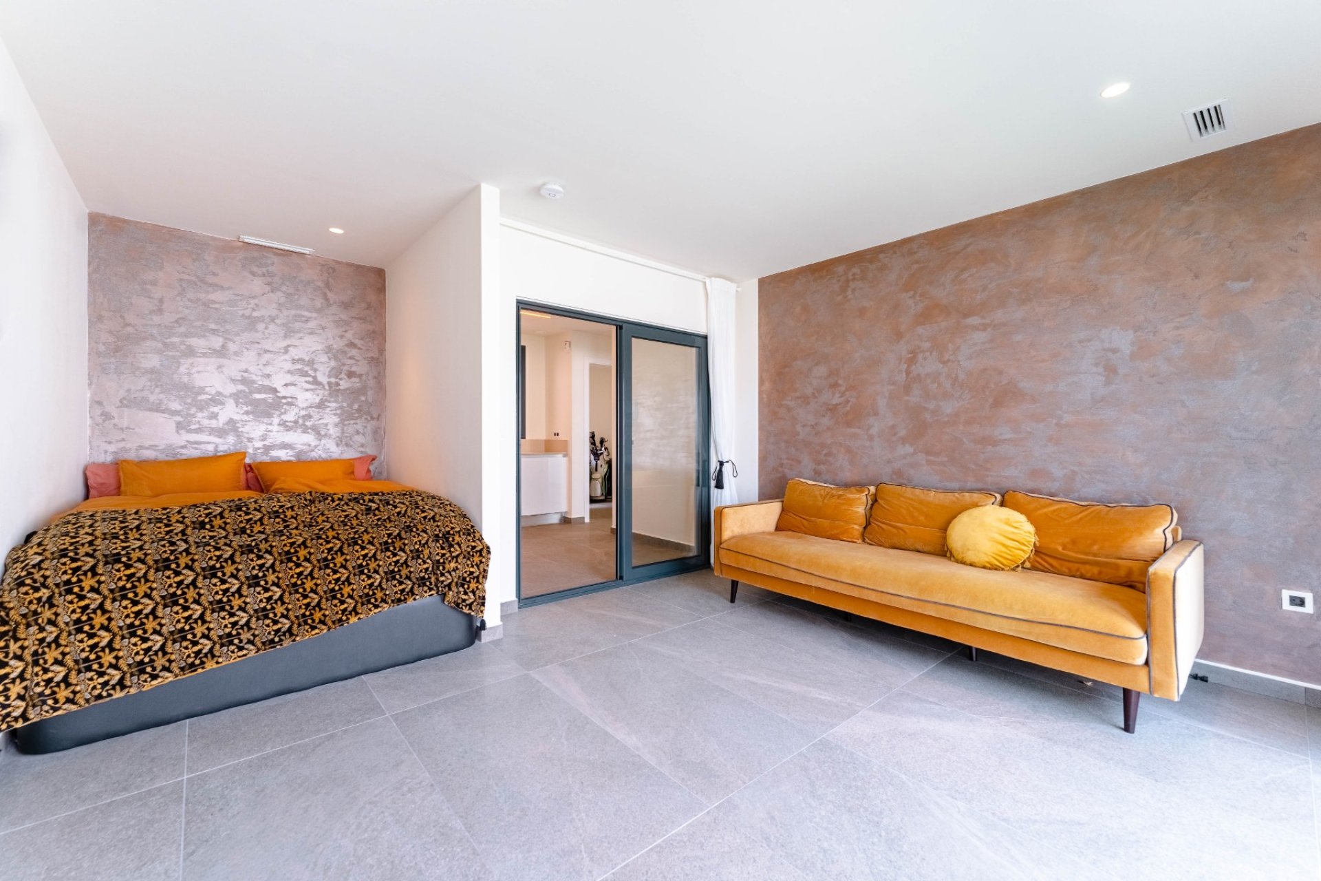 Venta - Chalet - San Miguel de Salinas