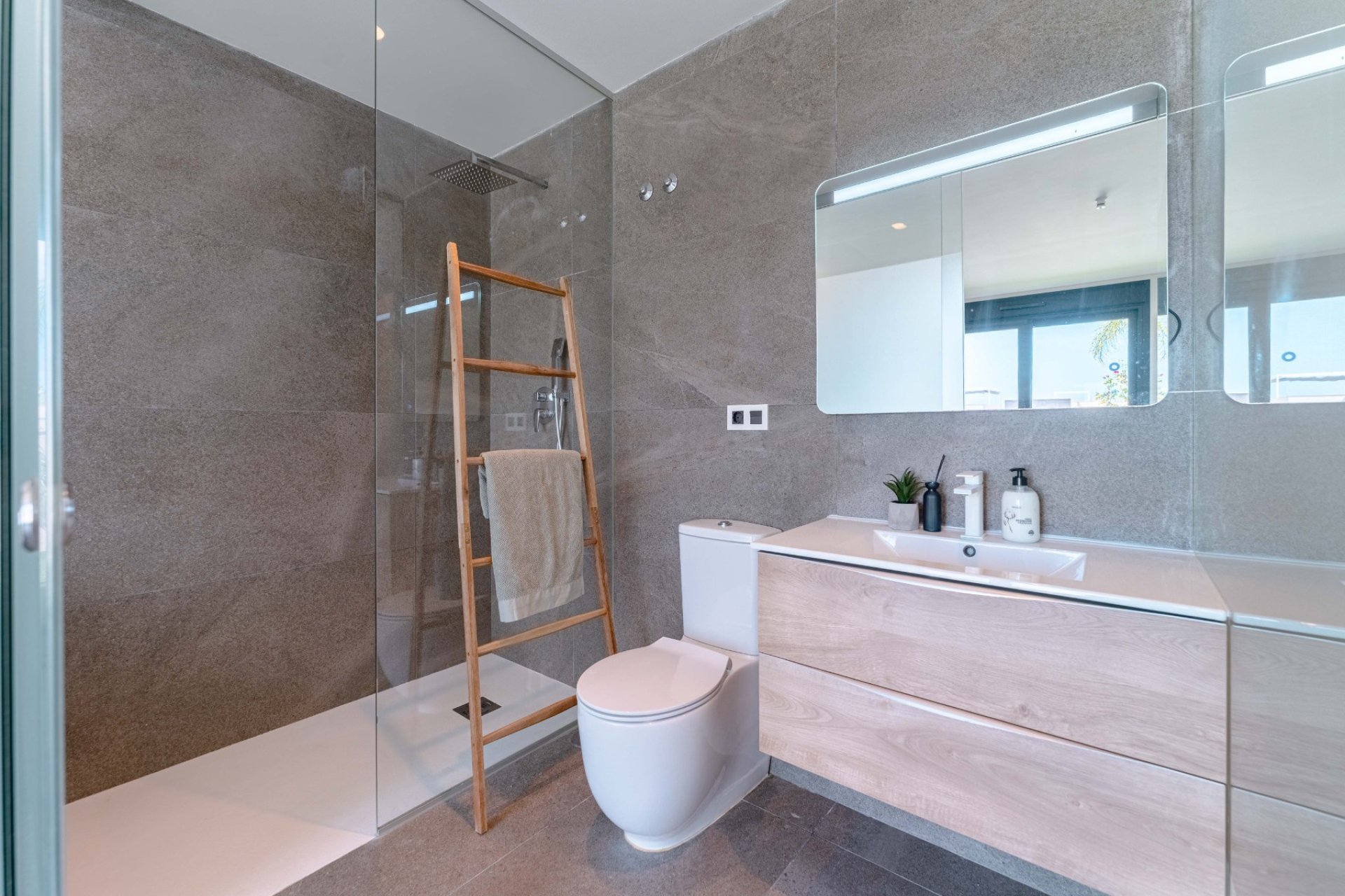 Venta - Chalet - San Miguel de Salinas