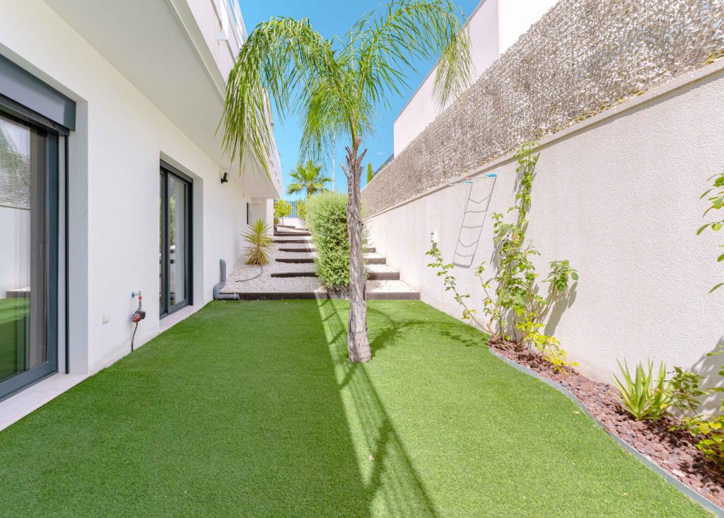 Venta - Chalet - San Miguel de Salinas