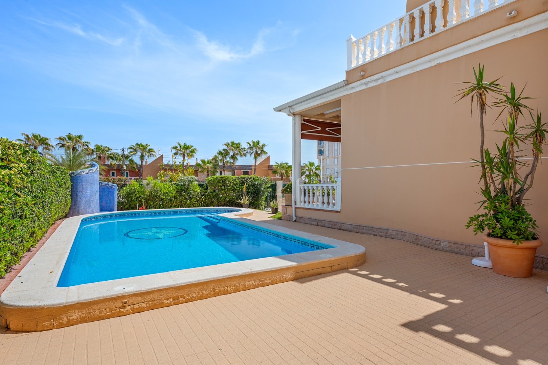 Venta - Chalet - Torrevieja - La Mata