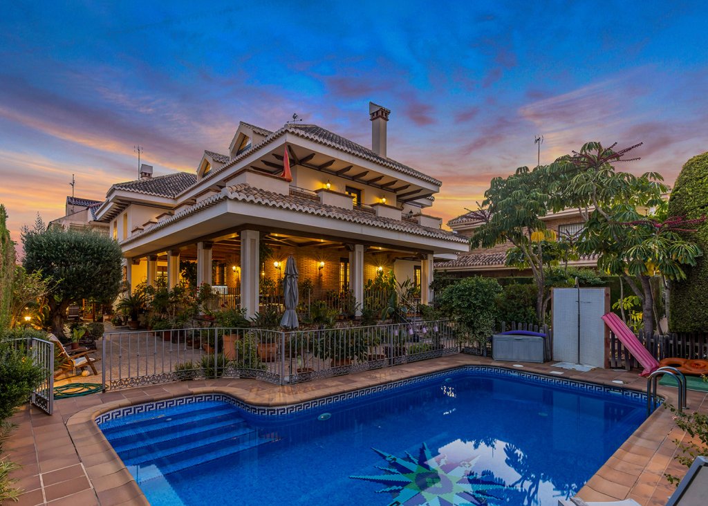 Venta - Chalet - Torrevieja - La Veleta