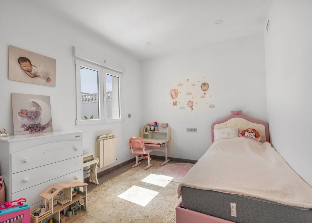 Venta - Chalet - Torrevieja - Los Balcones