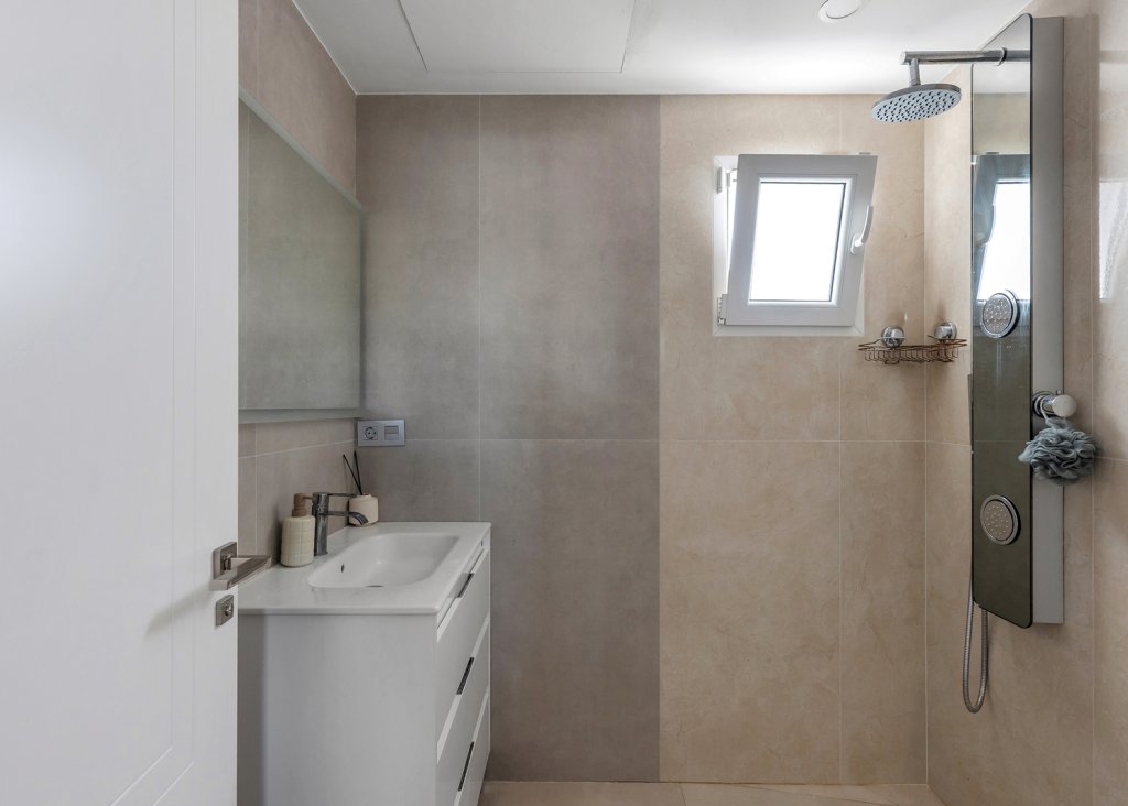 Venta - Chalet - Torrevieja - Los Balcones