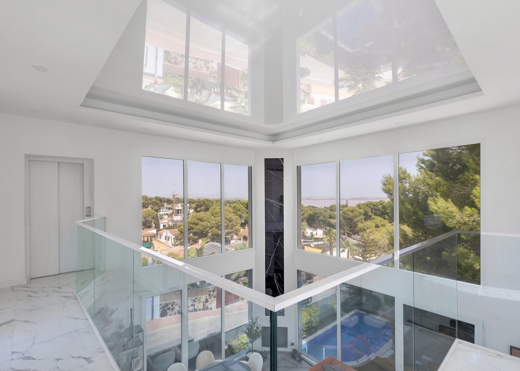 Venta - Chalet - Torrevieja - Los Balcones