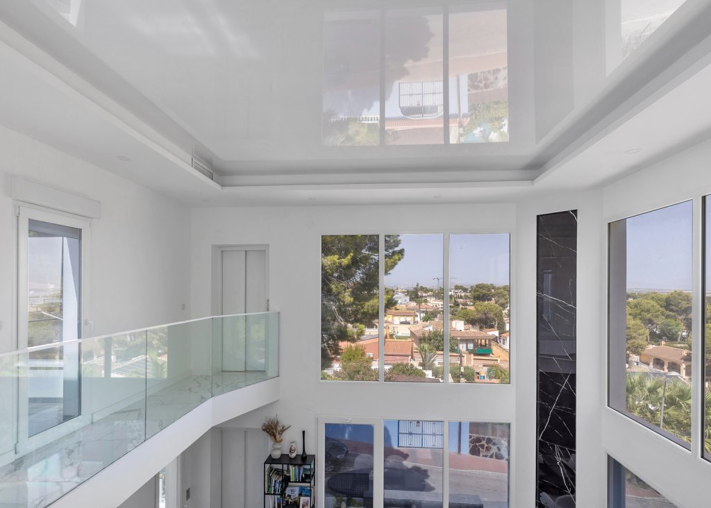 Venta - Chalet - Torrevieja - Los Balcones