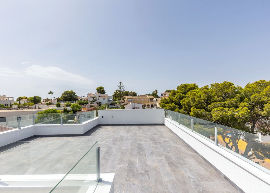 Venta - Chalet - Torrevieja - Los Balcones
