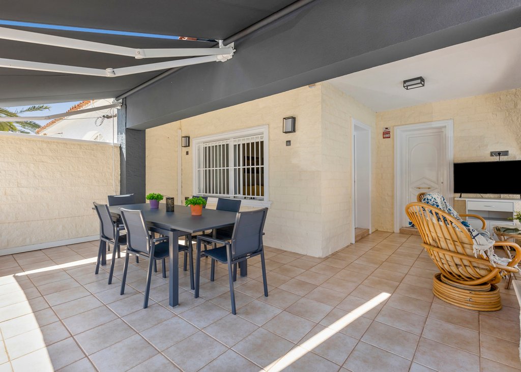 Venta - Chalet - Torrevieja - Rocio del Mar