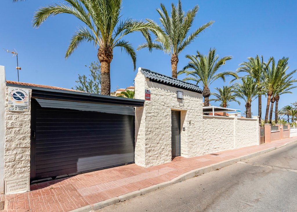 Venta - Chalet - Torrevieja - Rocio del Mar