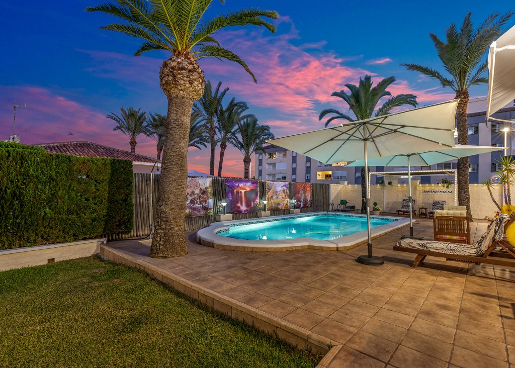 Venta - Chalet - Torrevieja - Rocio del Mar