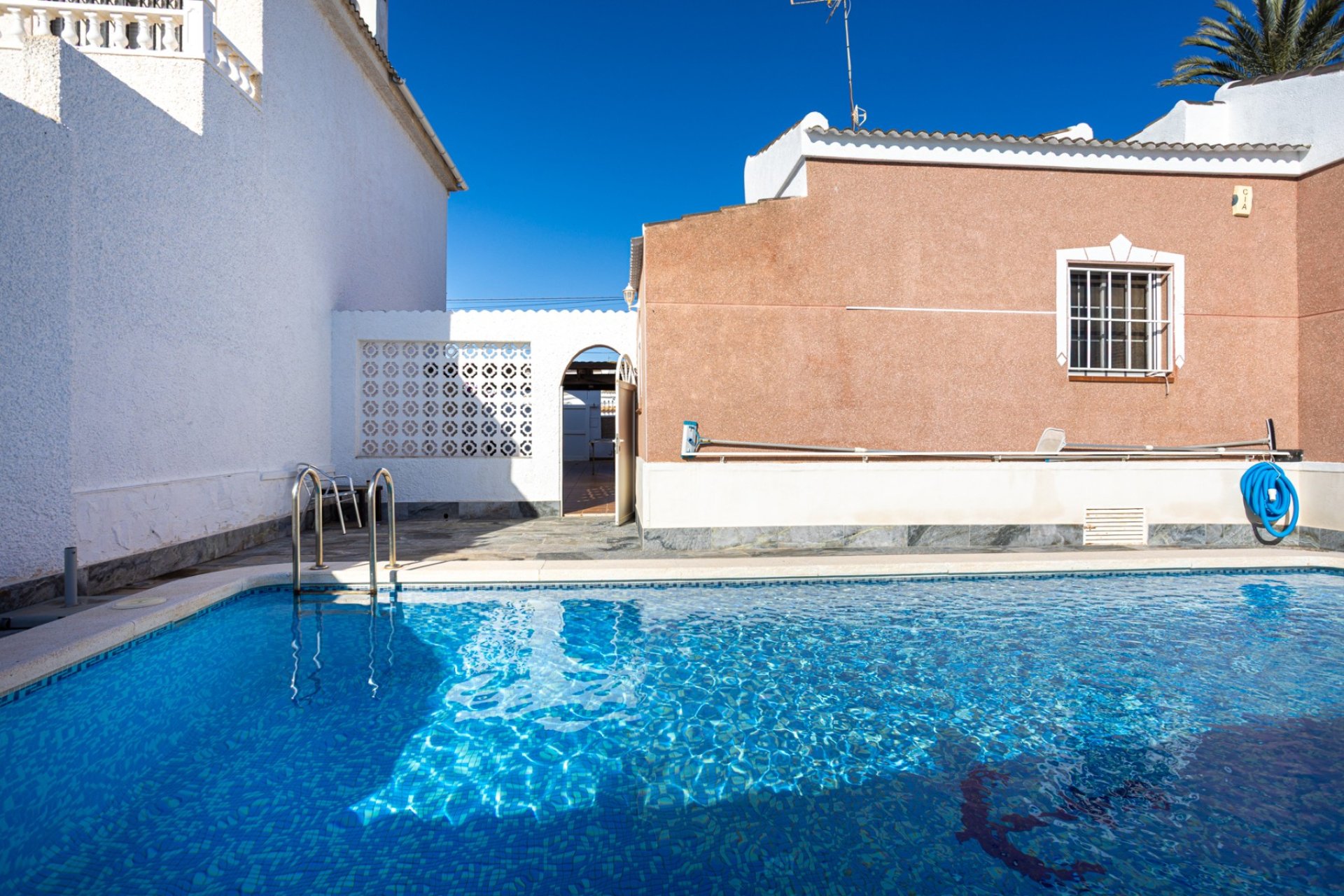 Venta - Chalet - Torrevieja - Urbanización San Luis
