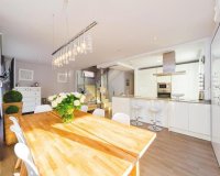 Venta - Chalet - Torrevieja