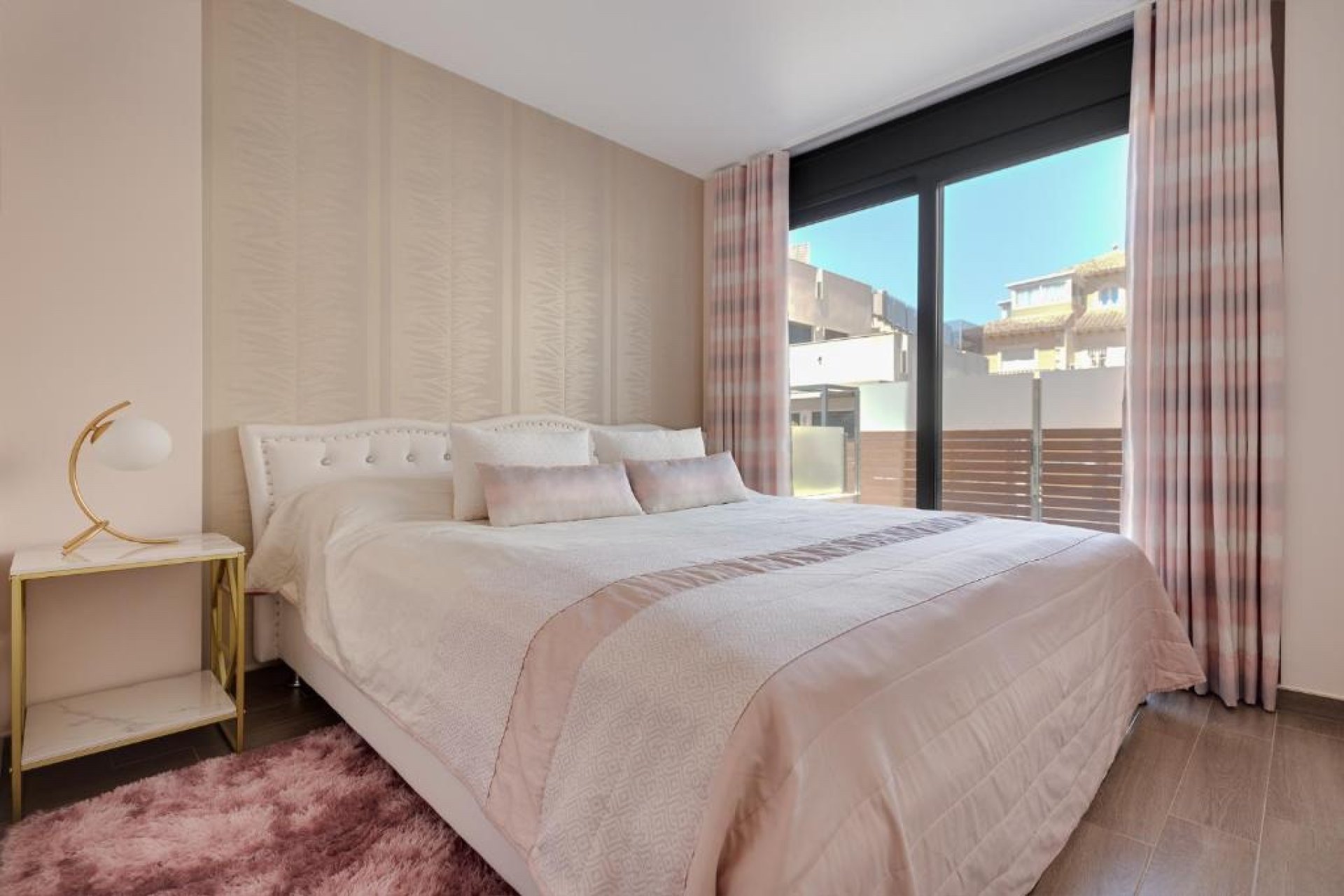 Venta - Chalet - Torrevieja