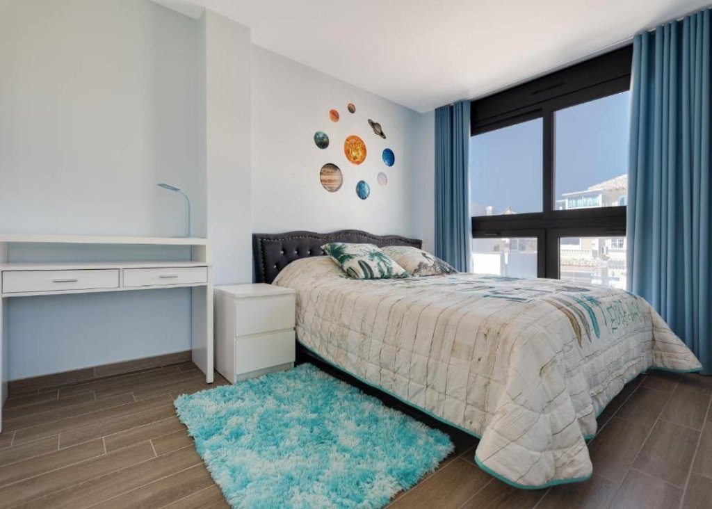 Venta - Chalet - Torrevieja