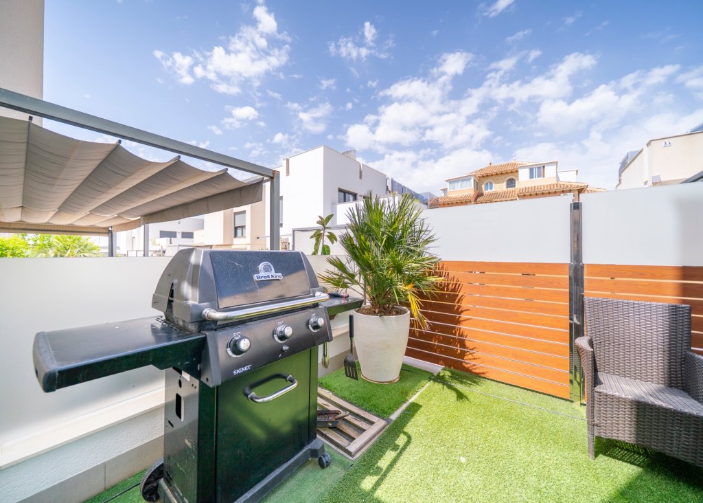Venta - Chalet - Torrevieja
