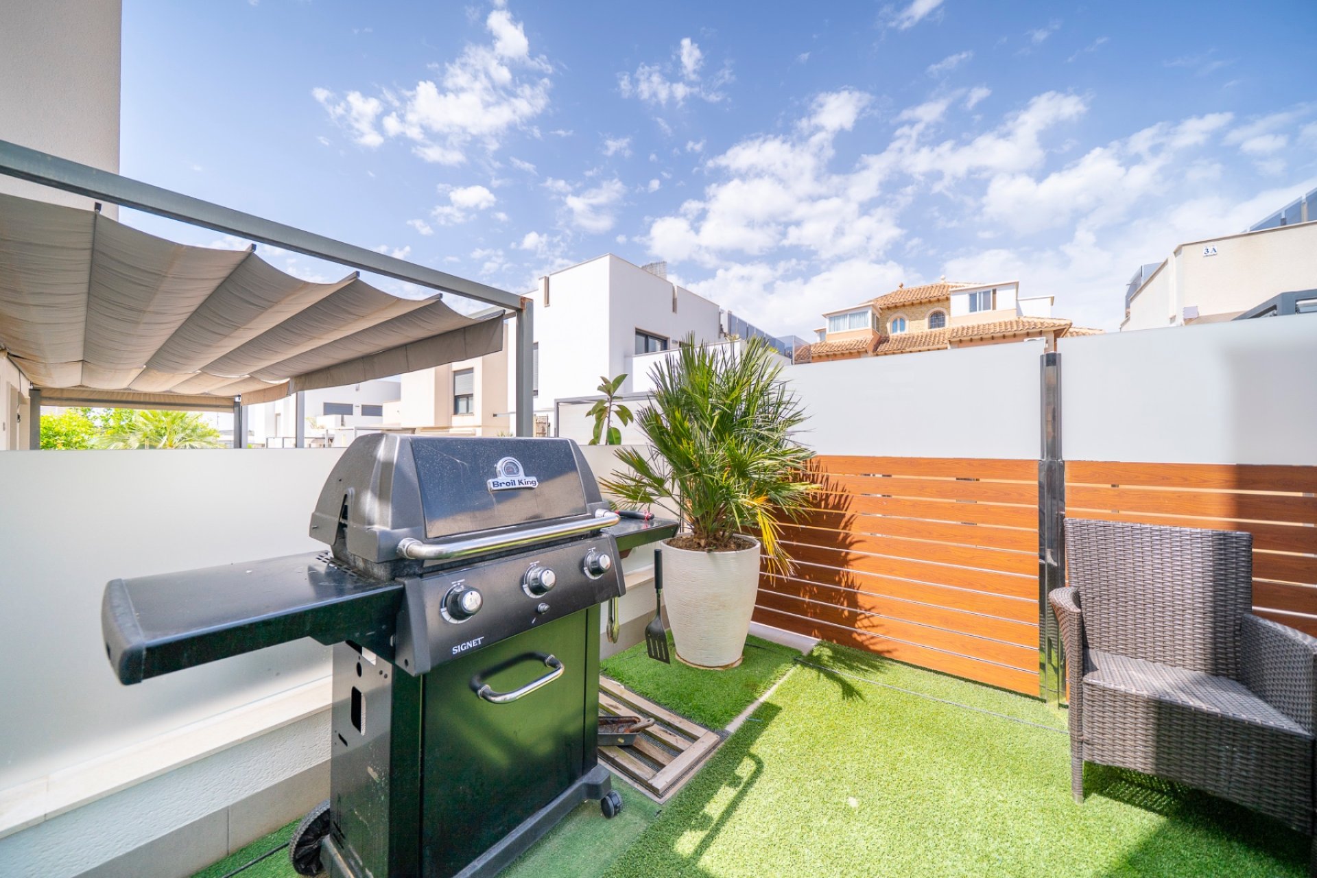 Venta - Chalet - Torrevieja