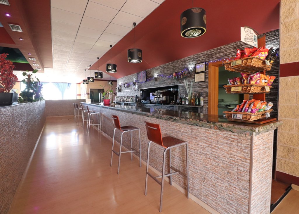 Venta - Commercial - Ciudad Quesada - Ciudad Quesada - Town