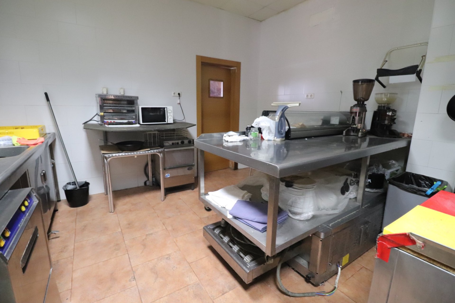 Venta - Commercial - Ciudad Quesada - Ciudad Quesada - Town