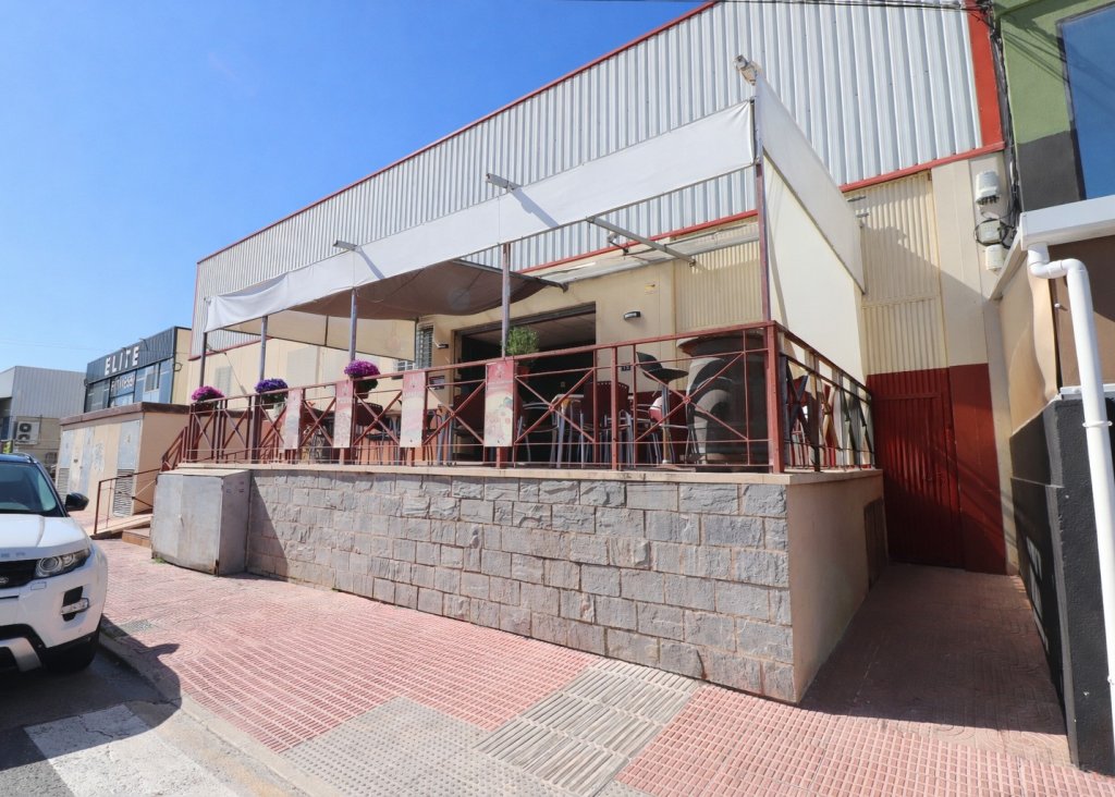 Venta - Commercial - Ciudad Quesada - Ciudad Quesada - Town