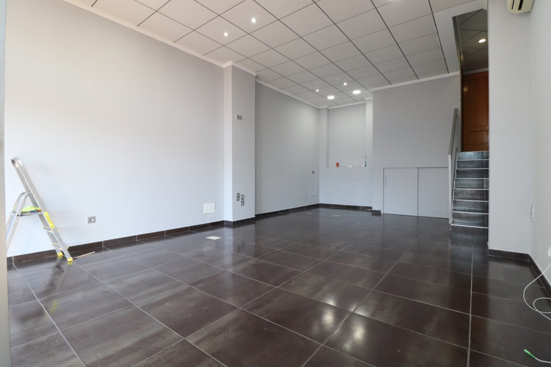 Venta - Commercial - Formentera del Segura - Formentera - Village