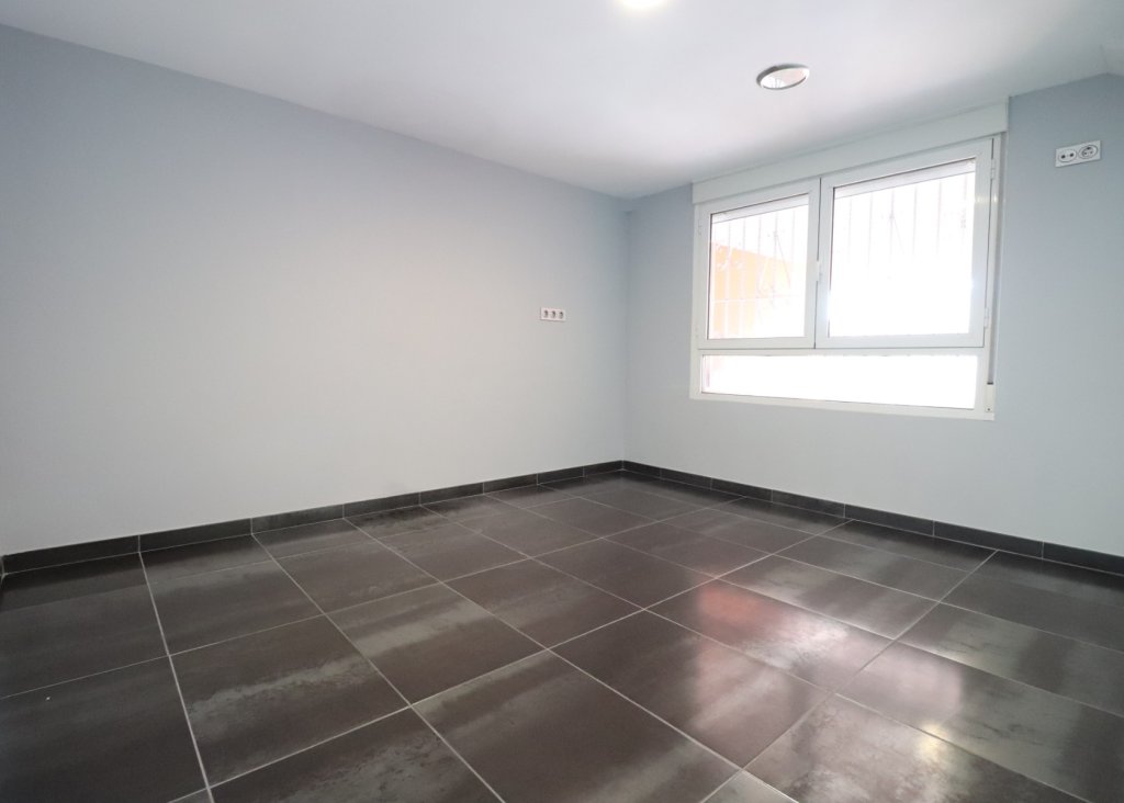 Venta - Commercial - Formentera del Segura - Formentera - Village