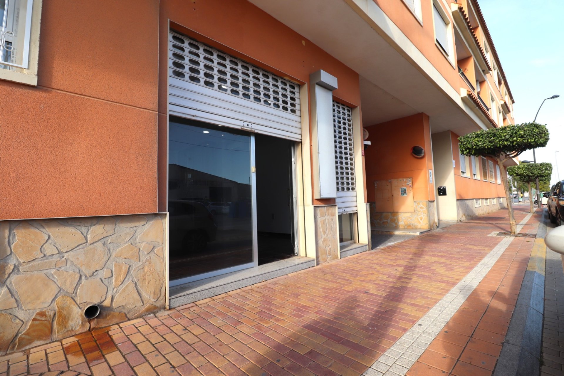 Venta - Commercial - Formentera del Segura - Formentera - Village