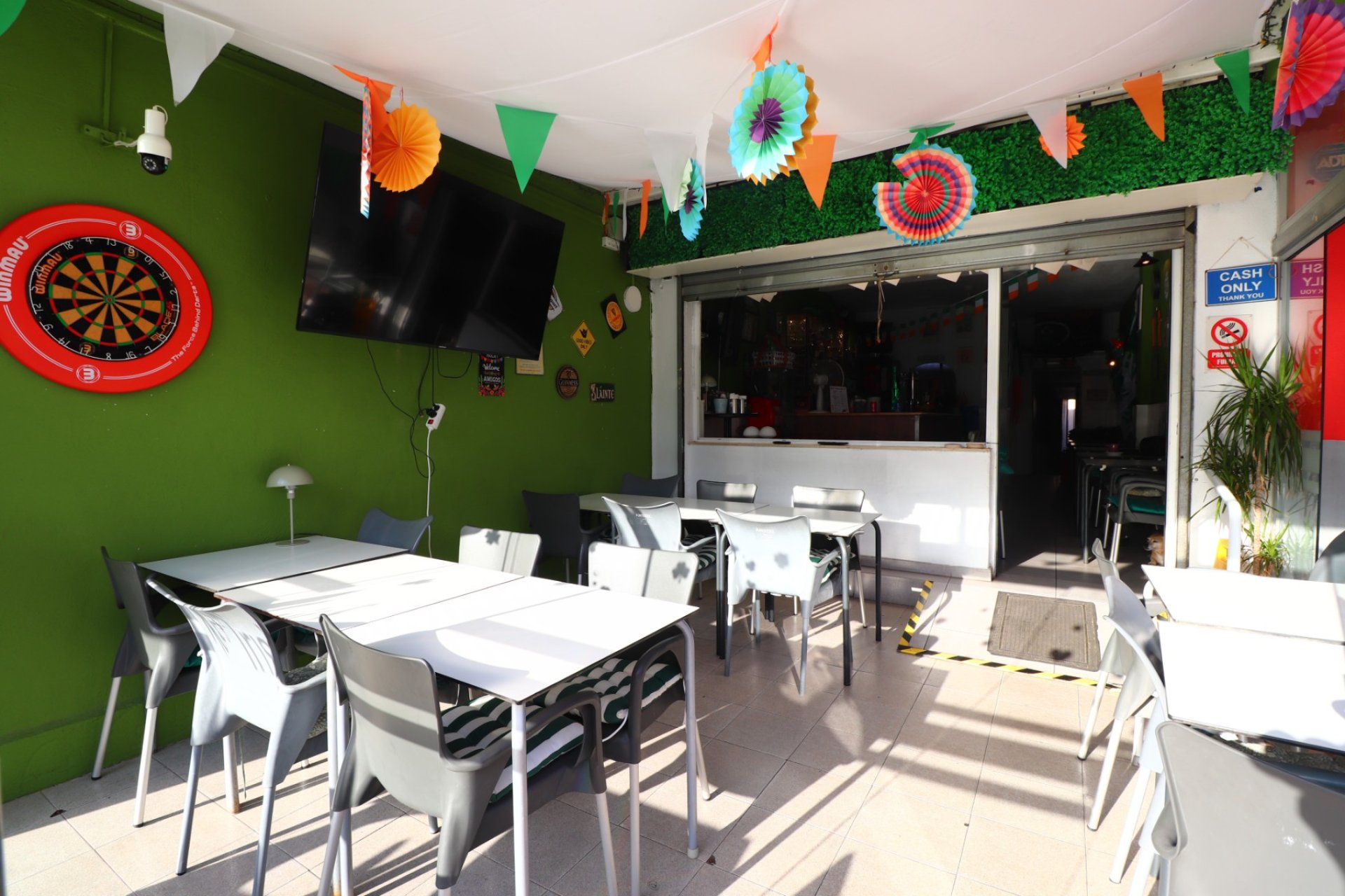 Venta - Commercial (Freehold) - Torrevieja - El Chaparral