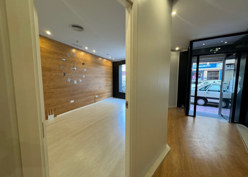 Venta - Commercial - Guardamar del Segura