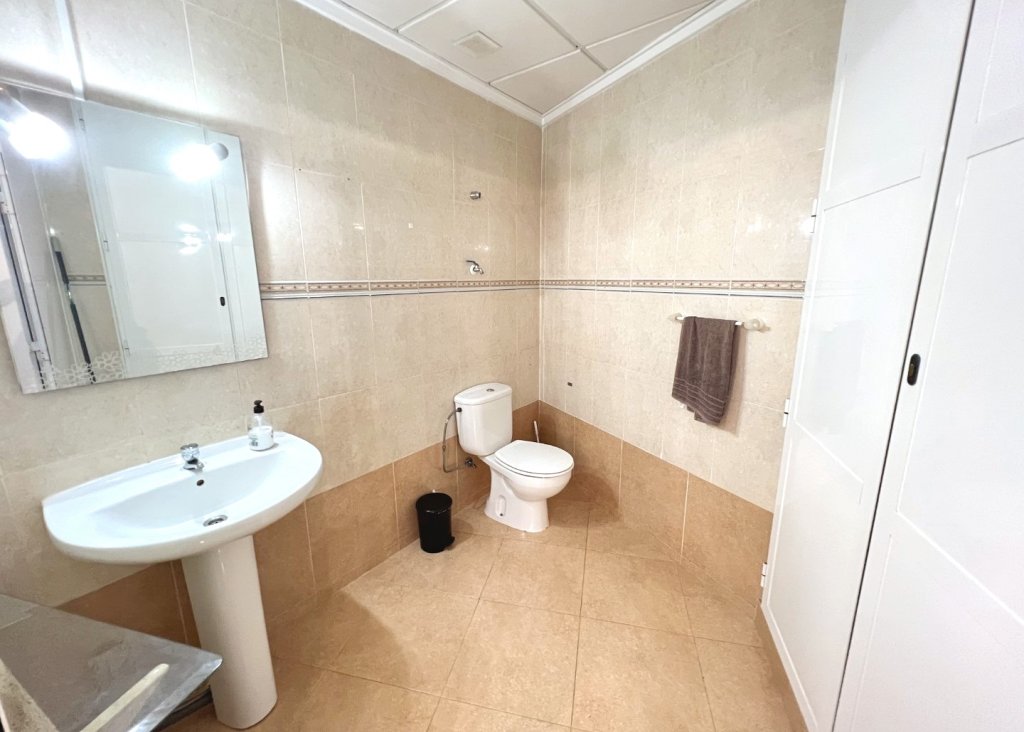 Venta - Commercial - Guardamar del Segura