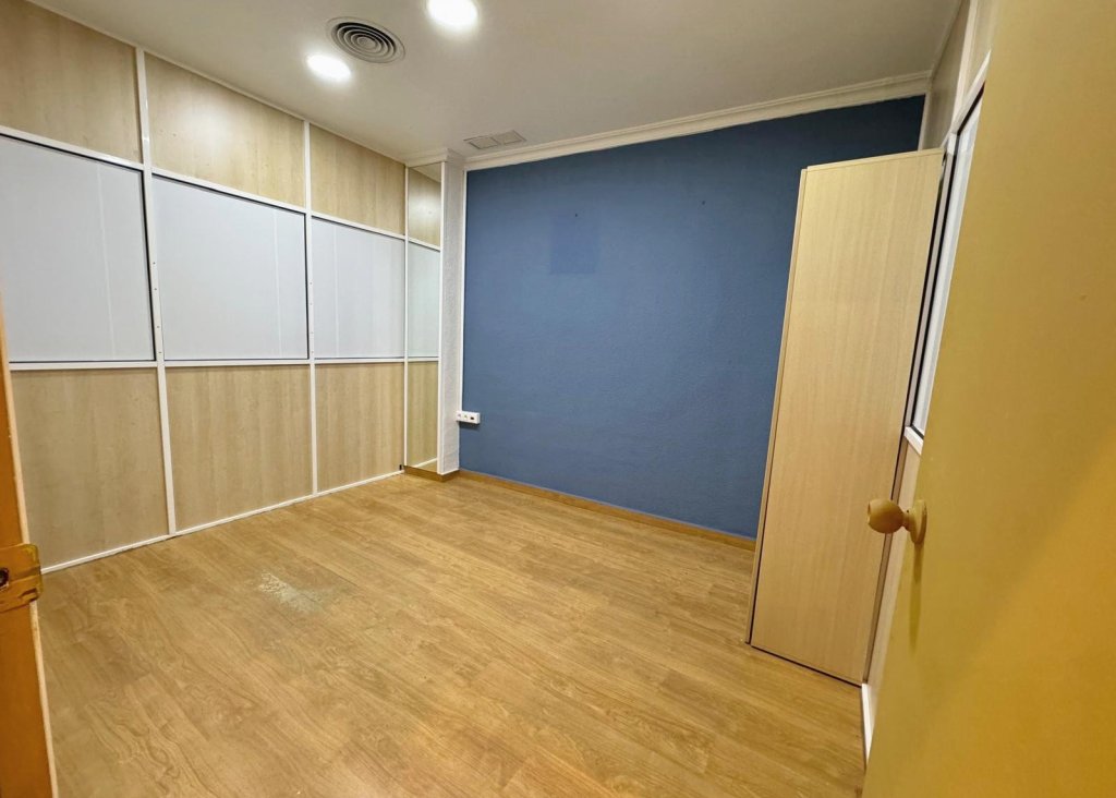 Venta - Commercial - Guardamar del Segura