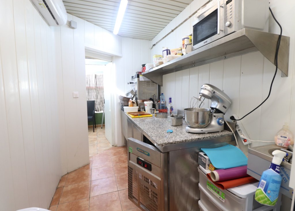 Venta - Commercial (Leasehold) - Ciudad Quesada - Ciudad Quesada - Town