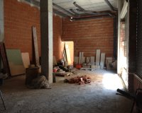 Venta - Commercial - Los Montesinos